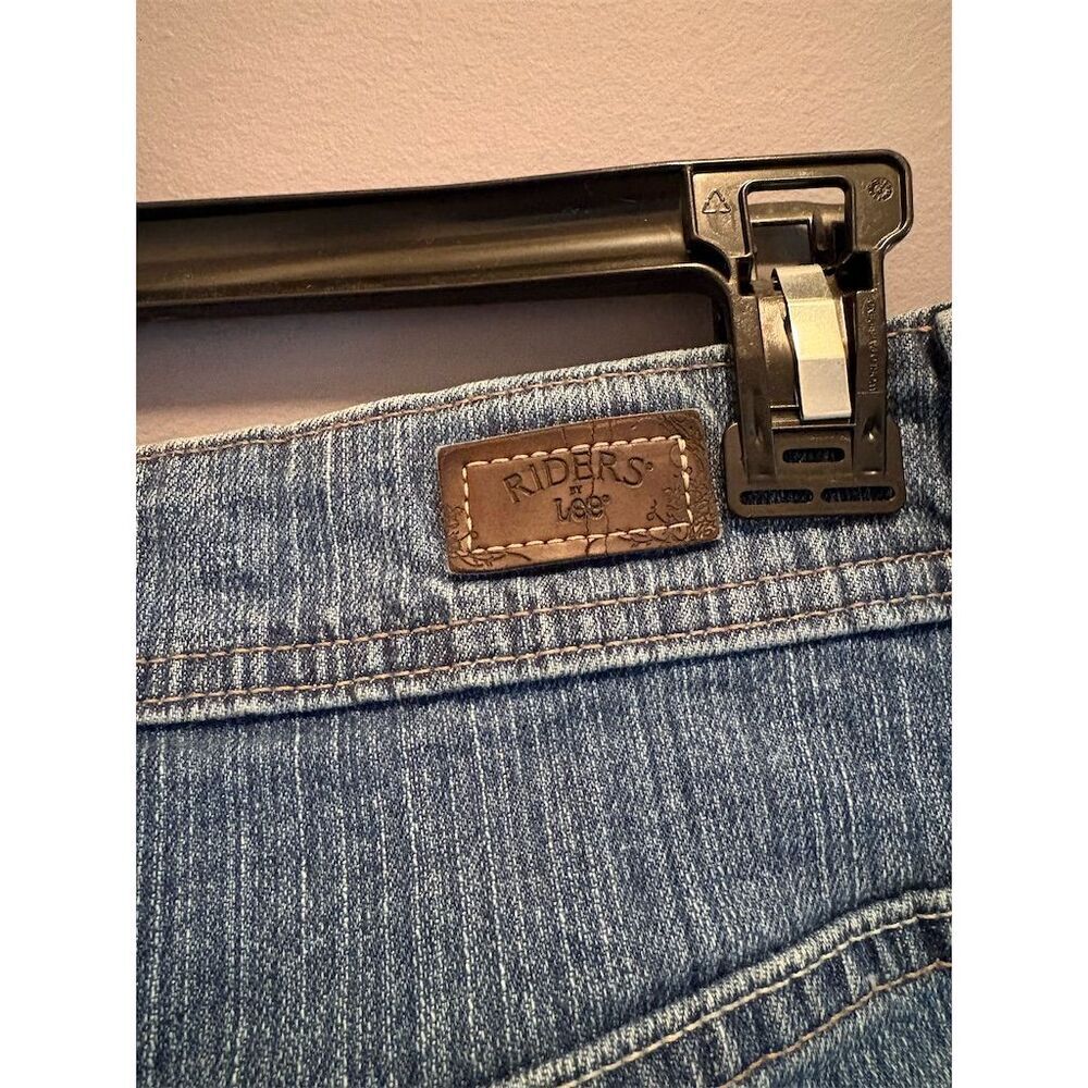 Riders by Lee Women's Size 16 Blue Pinstripe Straight Jeans - Picture 8 of 11